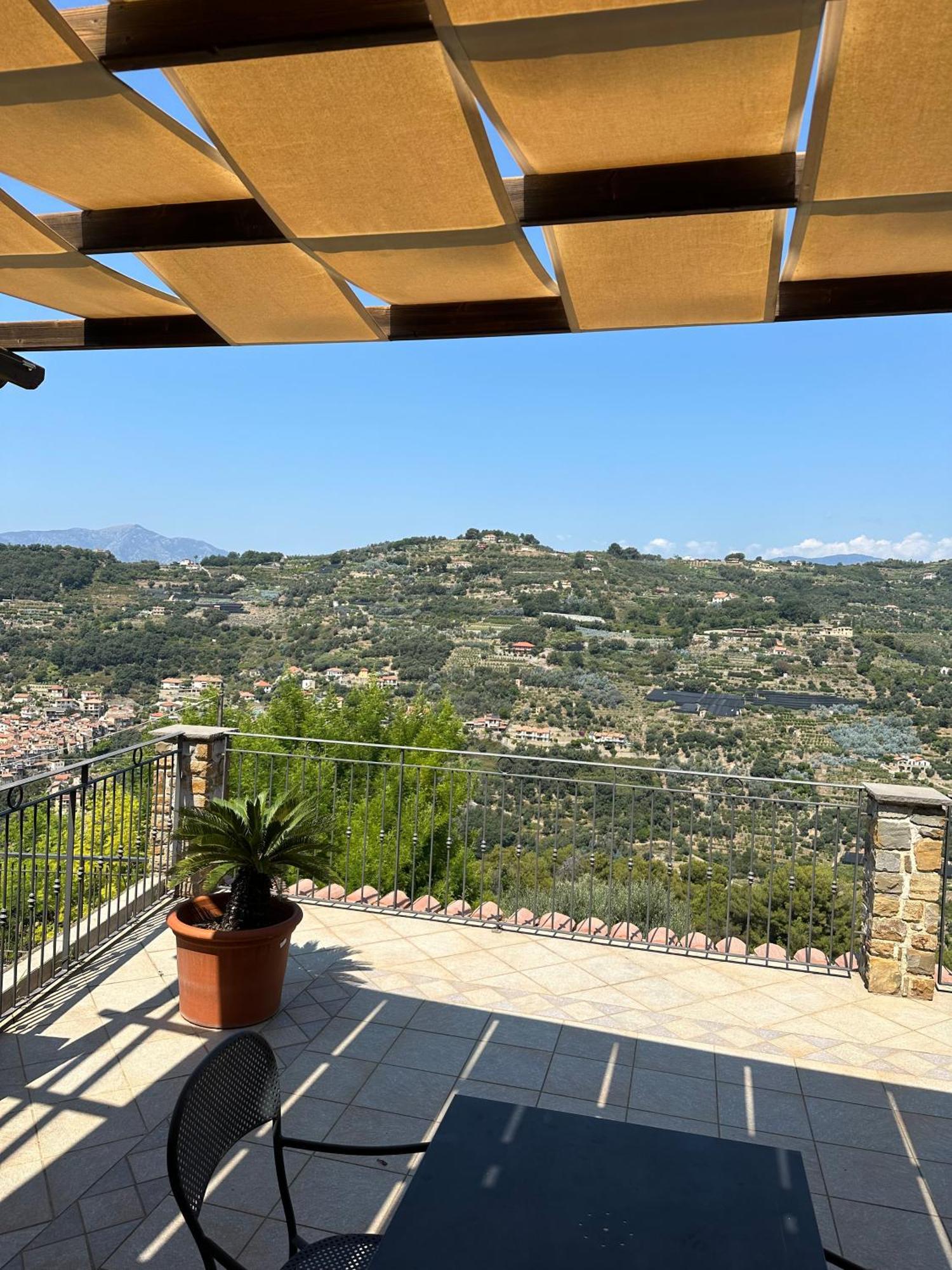Agriturismo Ca Due Nonu Vallebona ภายนอก รูปภาพ
