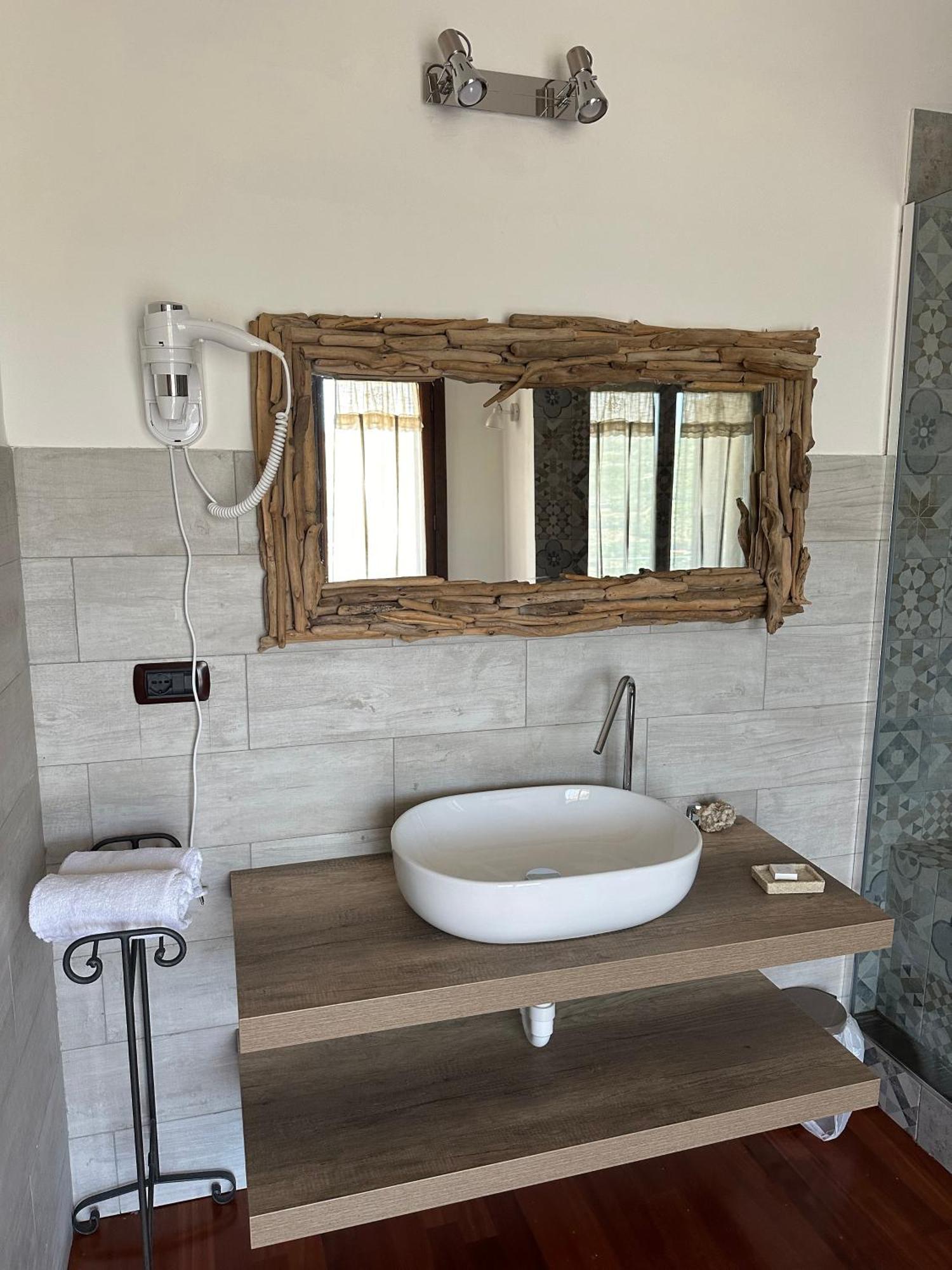 Agriturismo Ca Due Nonu Vallebona ภายนอก รูปภาพ